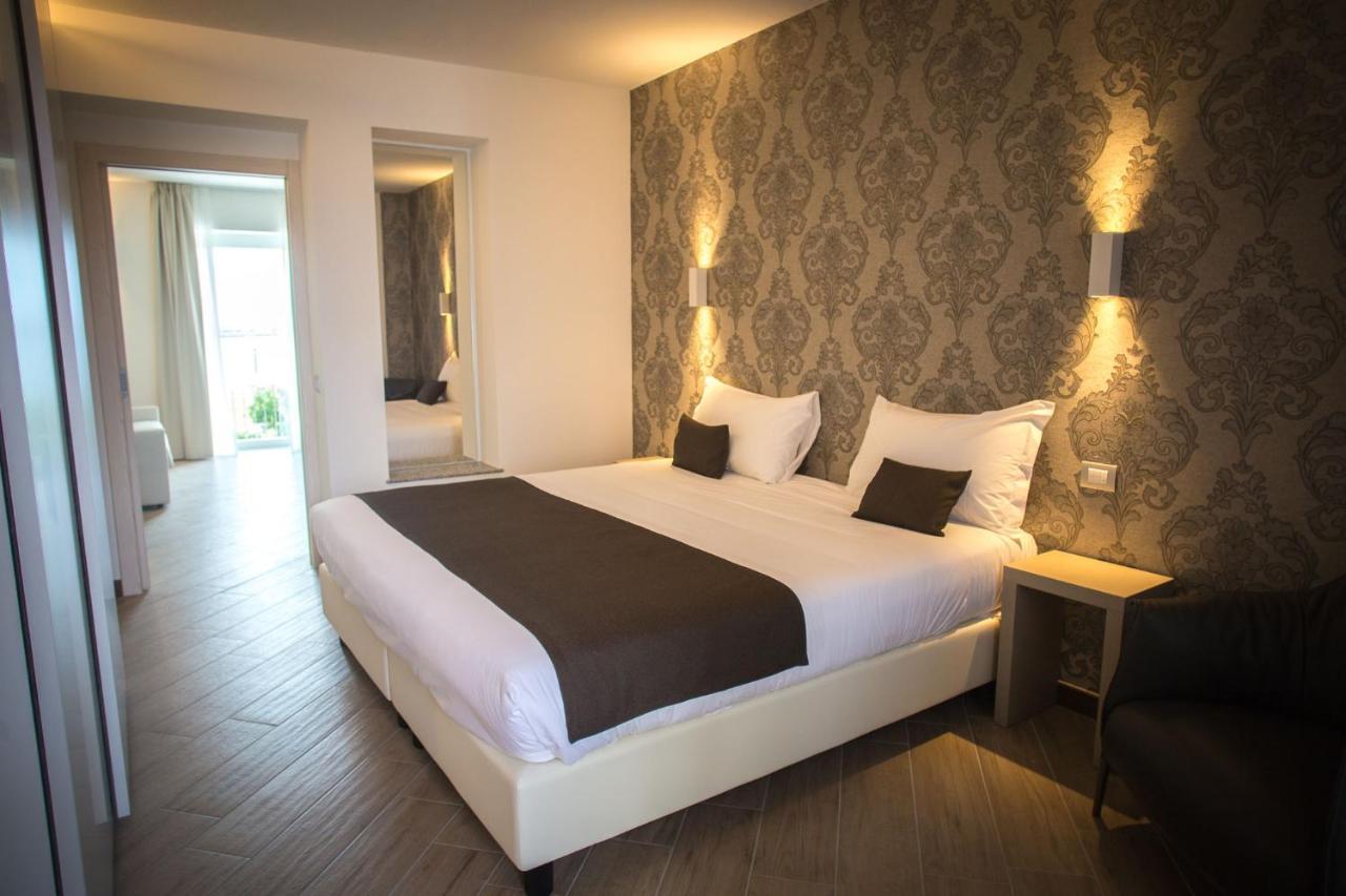 אנג'רה Hotel Ponti מראה חיצוני תמונה