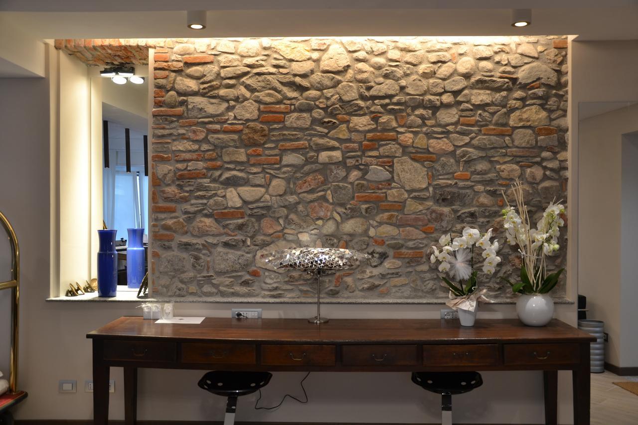 אנג'רה Hotel Ponti מראה חיצוני תמונה