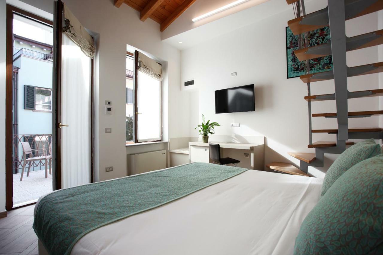 אנג'רה Hotel Ponti מראה חיצוני תמונה